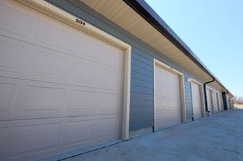 One-car garage included in rent